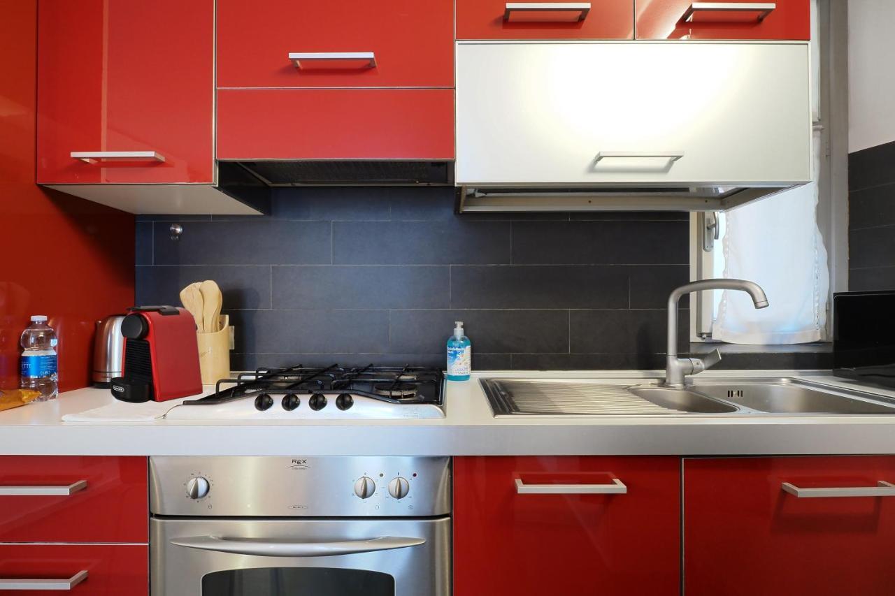 Mila Apartments Alessi มิลาน ภายนอก รูปภาพ