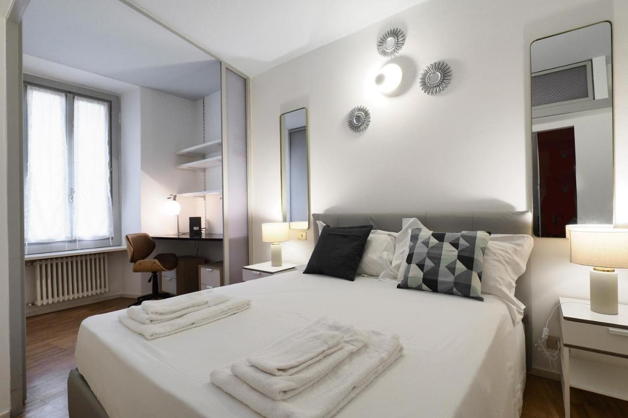 Mila Apartments Alessi มิลาน ภายนอก รูปภาพ